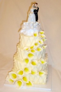 Calla Lily Lattice Wedding Cake